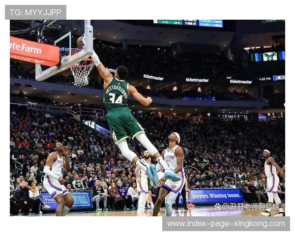 字母哥二次进攻得手,雄鹿开始拉大分差 字母哥二次进攻得手,雄鹿开始拉大分差